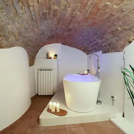 Medieval Flat With Whirlpool Bath Apartamento Perugia