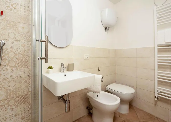 Διαμέρισμα Medieval Flat With Whirlpool Bath